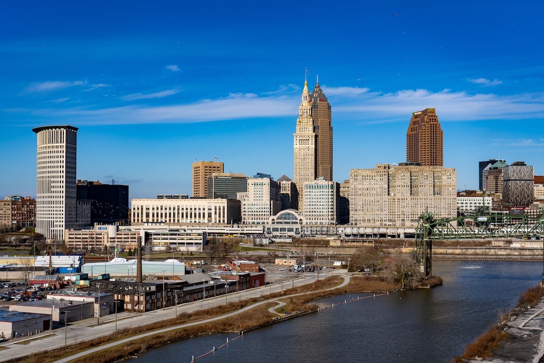 4 Ways a Cleveland Property Management Company Makes Your Life Easier